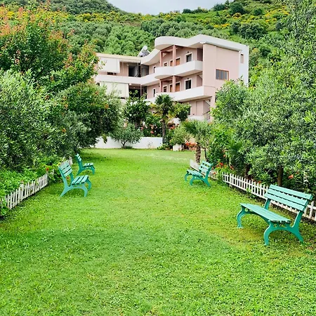 فندق Paros Family Place Radhime