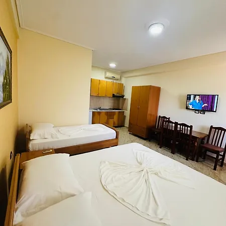 Paros Family Place Radhime 3*