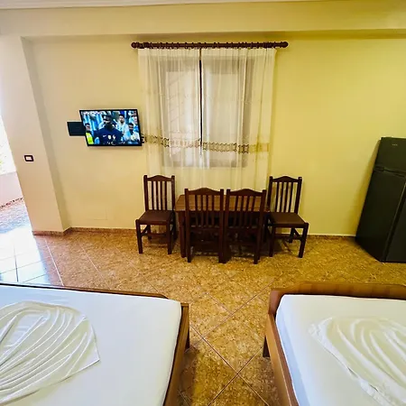 Paros Family Place Radhime فندق 3*