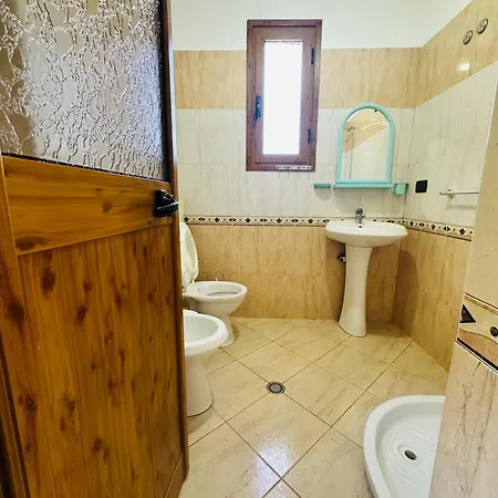 Paros Family Place Radhime Vlorë