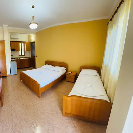 Paros Family Place Radhime 3*