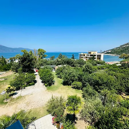 Paros Family Place Radhime فندق