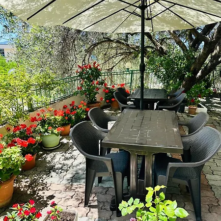 Hotel Paros Family Place Radhime