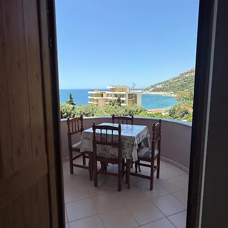 Paros Family Place Radhime 3*
